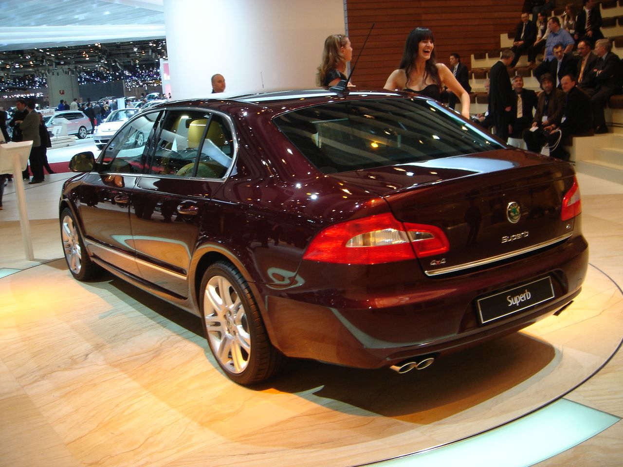 http://www.forumpassat.fr/uploads/20_skoda_superb_-_salon_de_gen_ve_2008__5_.jpg