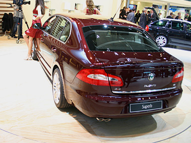 http://www.forumpassat.fr/uploads/20_skoda_superb_1.jpg