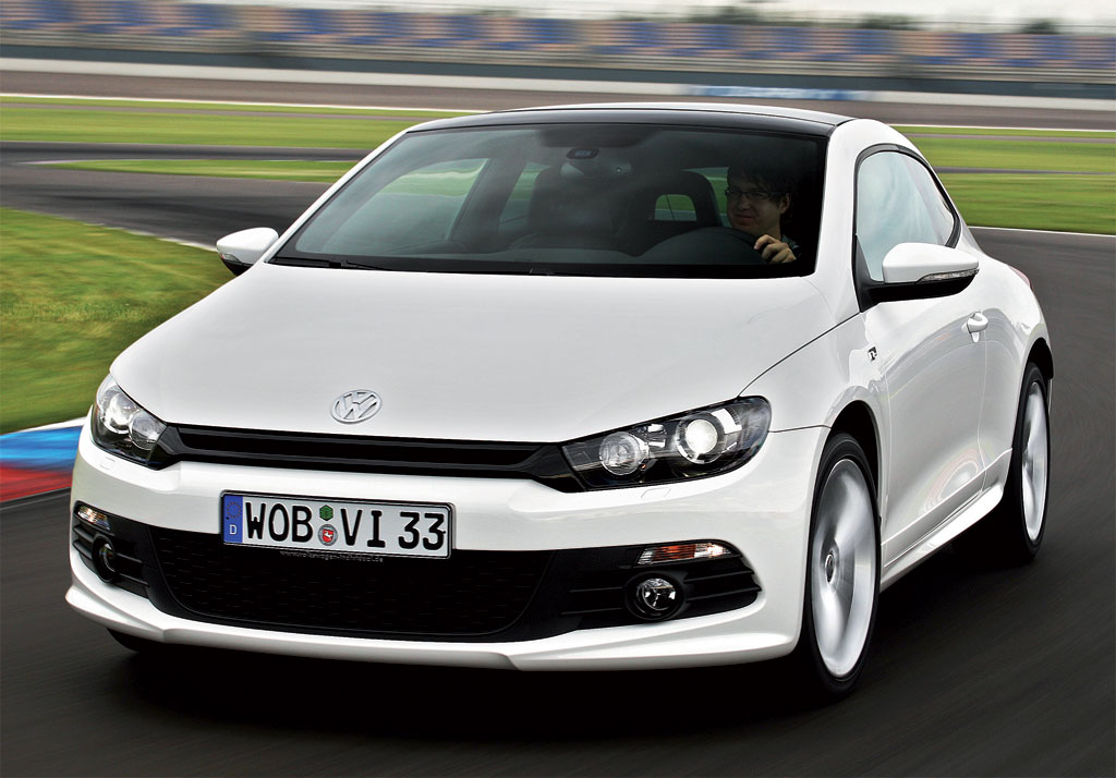 http://www.forumpassat.fr/uploads/711_volkswagen-scirocco-r-line-2.jpg